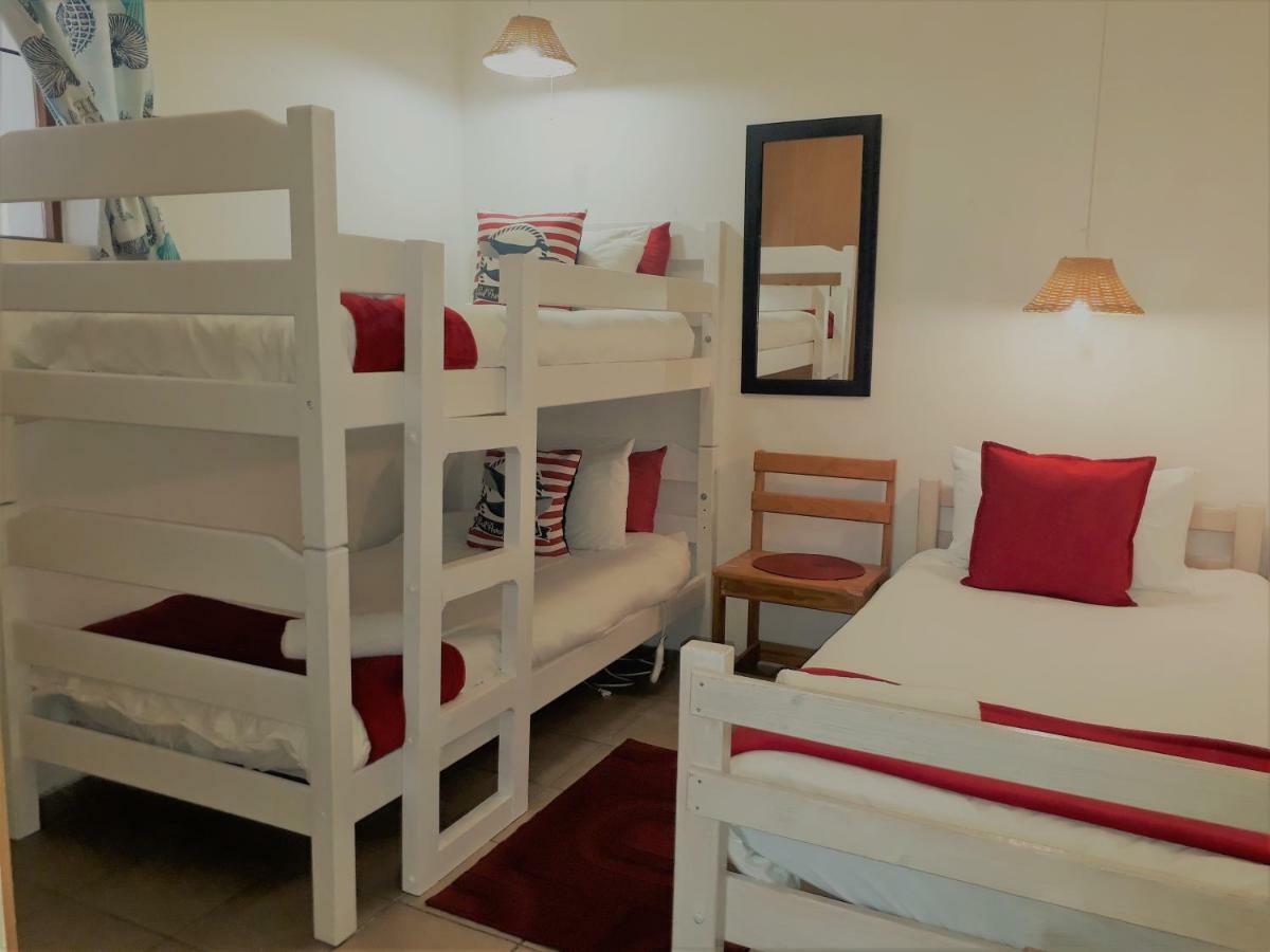 Oom Piet Accommodation Gansbaai Ngoại thất bức ảnh